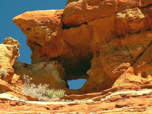 Mitten Ridge Peeper Arch East