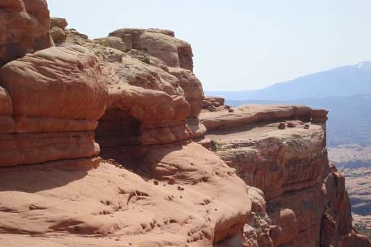 Split Top Arch ( viewed from the top of the formation)