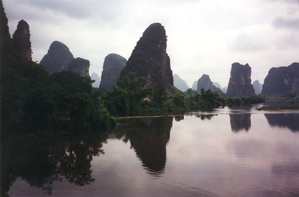 Along the road to Moon Hill