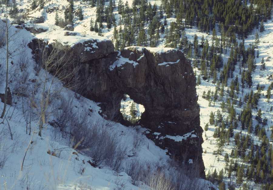 NABSQNO 13S-379850-4377280.