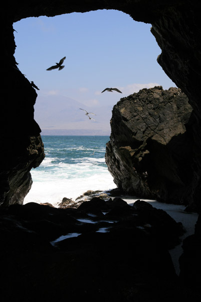 Unnamed arch near La Portada