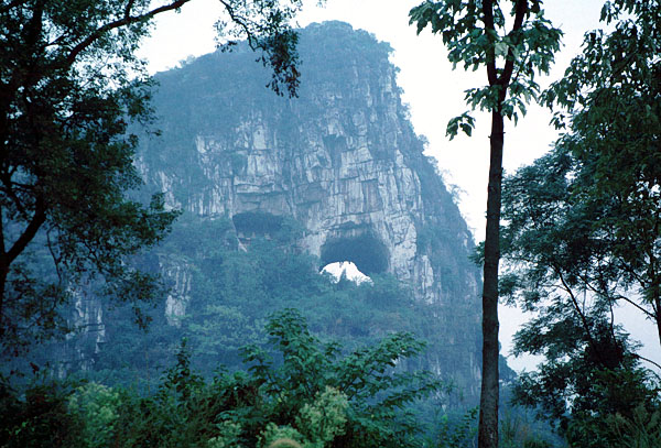Tunnel Hill, China