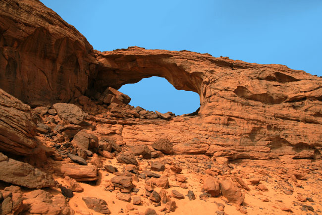 Unnamed arch, Akakus Plateau, Libya