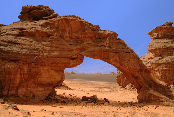 Unnamed arch, Akakus Plateau, Libya