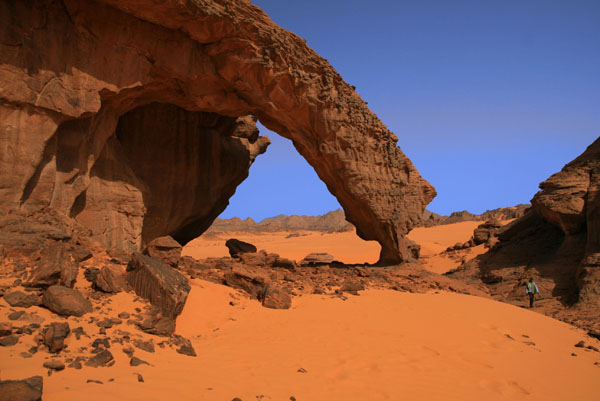 Unnamed arch, Akakus Plateau, Libya