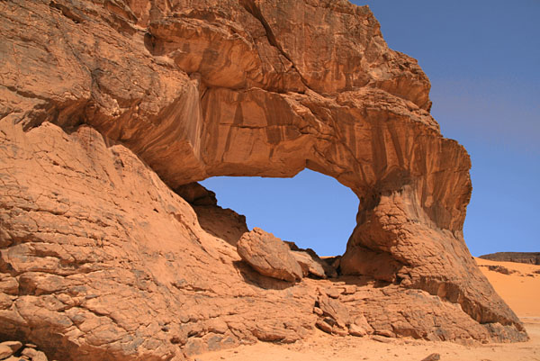 Unnamed arch, Akakus Plateau, Libya