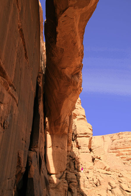 Unnamed arch, Akakus Plateau, Libya