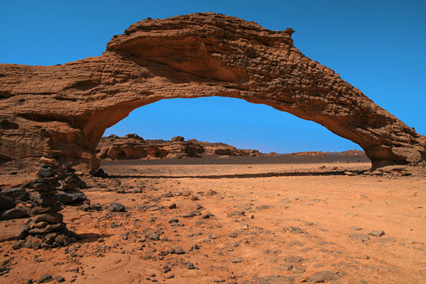 Unnamed arch, Akakus Plateau, Libya