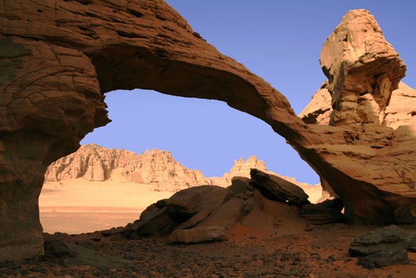 Unnamed arch, Akakus Plateau, Libya